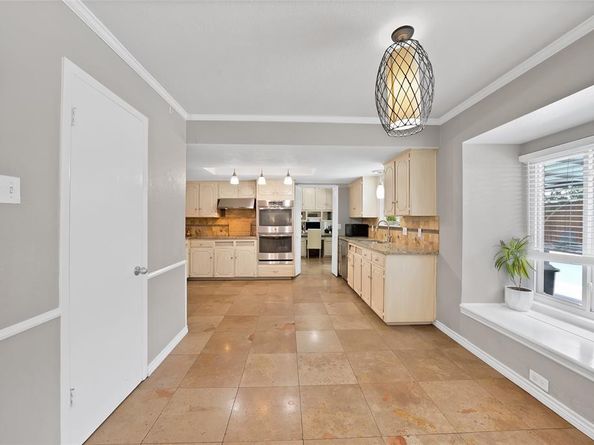 1601  Oak Meadow Drive , Irving Texas 75061