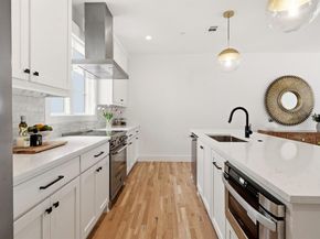 7207  Gaston Avenue  102, Dallas Texas 75206