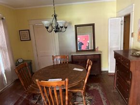 4827  Tremont Street , Dallas Texas 75246