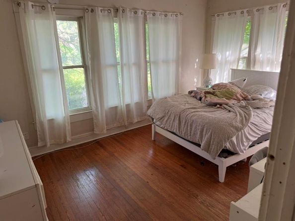4827  Tremont Street , Dallas Texas 75246