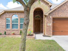 5629  Spirit Lake Drive , Fort Worth Texas 76179