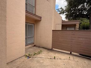3045  Park Lane  1075, Dallas Texas 75220