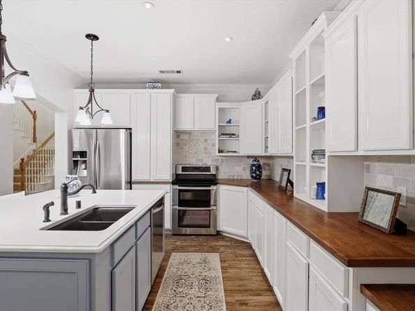 9221  Waterman Drive , Providence Village Texas 76227