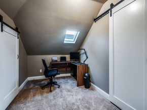 820 W 8th Street , Dallas Texas 75208
