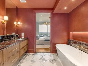 3130  Harwood   1502, Dallas Texas 75201