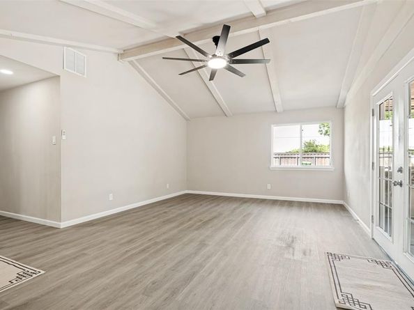 5202  Chestnut Place , Garland Texas 75043
