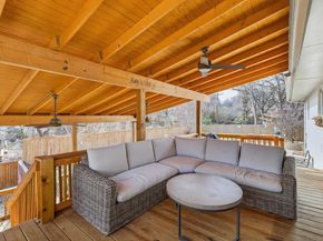 2703  Chinquapin Oak Lane , Arlington Texas 76012