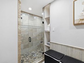 2703  Chinquapin Oak Lane , Arlington Texas 76012