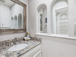 2703  Chinquapin Oak Lane , Arlington Texas 76012