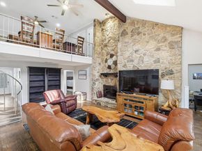 2703  Chinquapin Oak Lane , Arlington Texas 76012