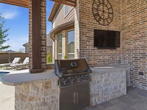 2801  Seabiscuit Road , Celina Texas 75009