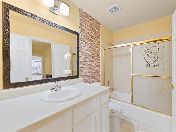119 N Frances Street , Dallas Texas 75211
