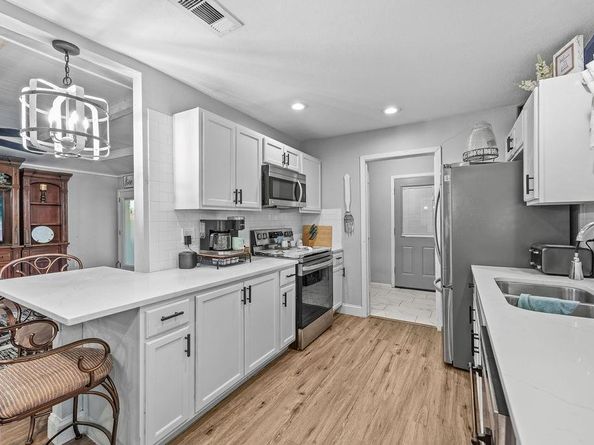 1320  San Antone Lane , Lewisville Texas 75077