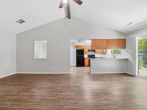 1137  Meadow Creek Court , Lancaster Texas 75146