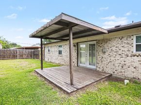 902  Kerry Street , Benbrook Texas 76126