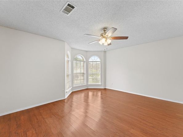 1521  Curtis Lane , Cedar Hill Texas 75104
