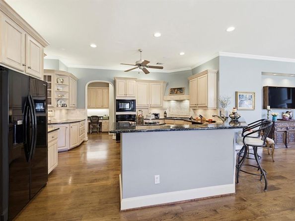 6008  Laurel Valley Court , Fort Worth Texas 76132