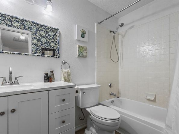 920  Winchester Lane , Mesquite Texas 75181