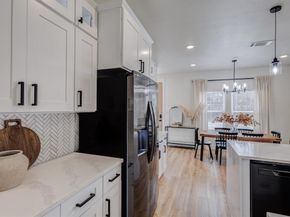 3230  6th Avenue , Fort Worth Texas 76110