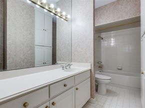 5200  Keller Springs Road  824, Dallas Texas 75248