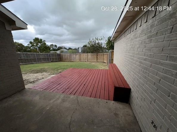 10505  Lone Pine Lane , Fort Worth Texas 76108