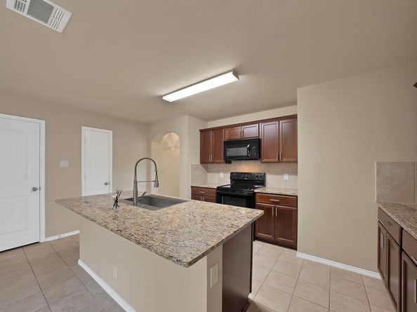 2477  Hankinson Lane , Fate Texas 75189