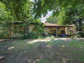 8619  Reva Street , Dallas Texas 75227