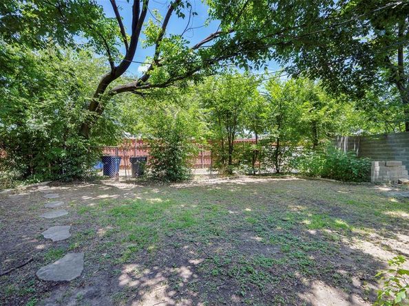 8619  Reva Street , Dallas Texas 75227