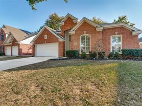 2821  Cheshire Way , Grand Prairie Texas 75052