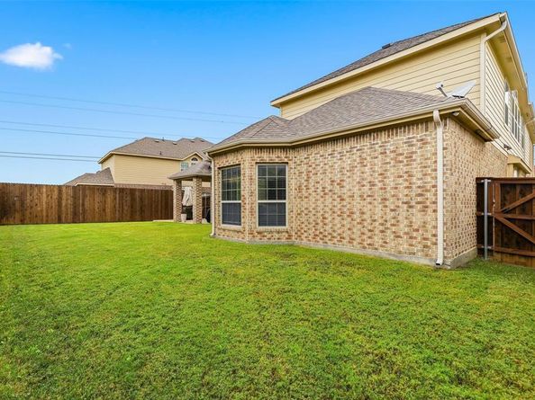 2939  Arenoso  , Grand Prairie Texas 75054