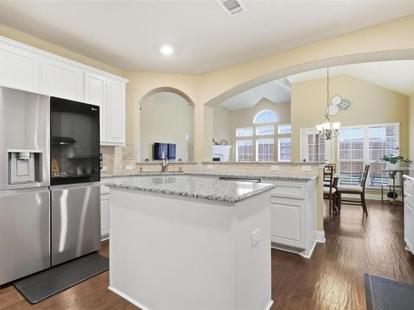 2939  Arenoso  , Grand Prairie Texas 75054