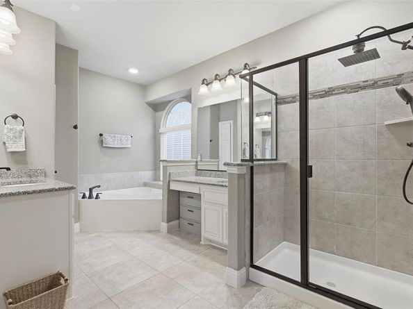 2939  Arenoso  , Grand Prairie Texas 75054