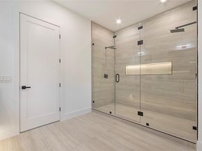 2003  Hearne Avenue , Dallas Texas 75212