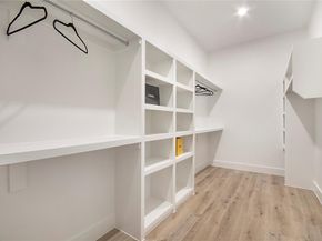 2003  Hearne Avenue , Dallas Texas 75212