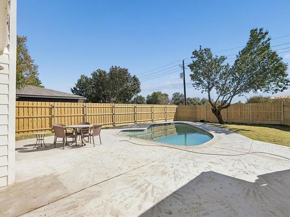 1734  Belltower Place , Lewisville Texas 75067