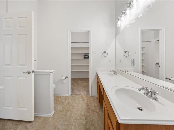 9857  Meadow Rue Drive , McKinney Texas 75072