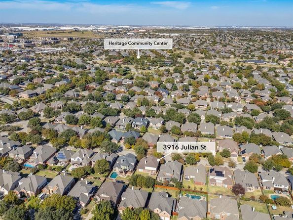 3916  Julian Street , Fort Worth Texas 76244