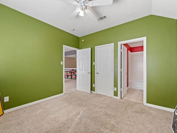 3916  Julian Street , Fort Worth Texas 76244