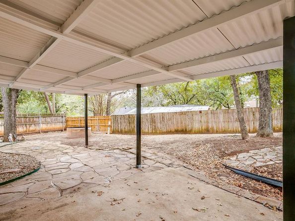 155  Ann Court , Azle Texas 76020