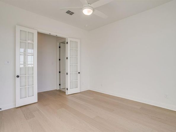 8129  Spanish Hills  , Benbrook Texas 76126