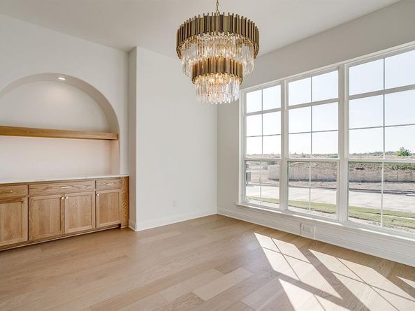 8129  Spanish Hills  , Benbrook Texas 76126