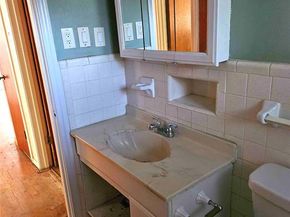 1708  Walmsley Avenue , Dallas Texas 75208