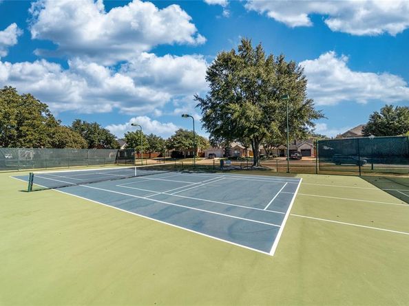 8001  Saint Fillans Lane , Rowlett Texas 75089