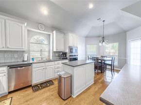 8001  Saint Fillans Lane , Rowlett Texas 75089