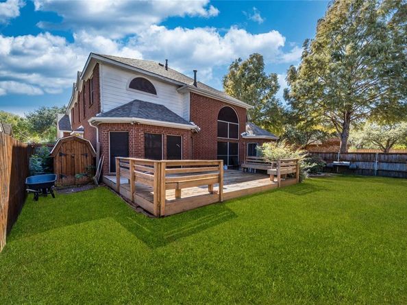 8001  Saint Fillans Lane , Rowlett Texas 75089