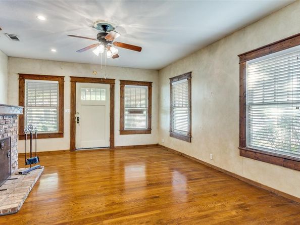 5100  Collinwood Avenue , Fort Worth Texas 76107