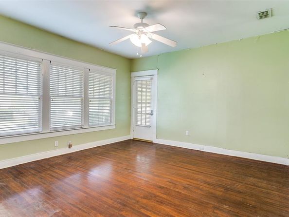 5100  Collinwood Avenue , Fort Worth Texas 76107