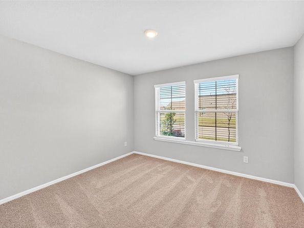 7236  Fairholt Road , Pilot Point Texas 76258