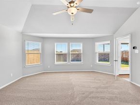 7236  Fairholt Road , Pilot Point Texas 76258