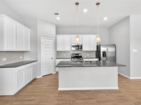 7236  Fairholt Road , Pilot Point Texas 76258